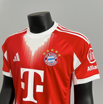 Bayern de Munique 25/26  Adidas - Vermelha