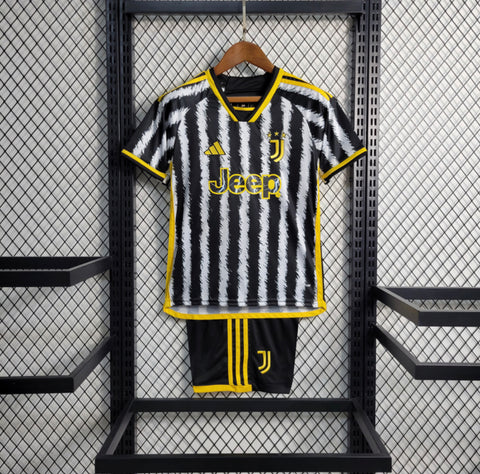 Kit Infantil Juventus II 23/24 Adidas - Preto e branco - Vilas Store