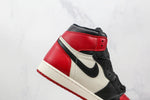 Tênis Nike Air Jordan 1 Retro High Bred Toe - Vilas Store