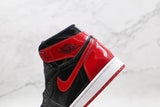 Tênis Nike Air Jordan 1 Retro High Og Bred Patent - Vilas Store