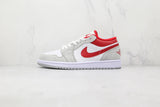 Tênis Nike Air Jordan 1 Low Se Light Smoke Grey Gym Red - Vilas Store