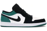 Tênis Nike Air Jordan 1 Low White Black Mystic Green - Vilas Store