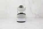 Tênis Nike Air Jordan 1 Mid Light Smoke Grey - Vilas Store