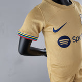 Kit Infantil Barcelona II 22/23 Nike - Dourado - Vilas Store