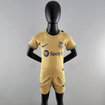 Kit Infantil Barcelona II 22/23 Nike - Dourado - Vilas Store