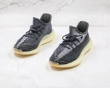 Tênis Adidas Yeezy Boost 350 V2 Carbon - Vilas Store