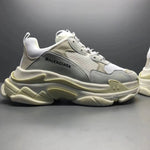 Tênis Balenciaga Triple S White - Vilas Store