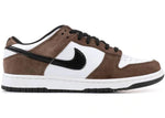 Tênis Nike SB Dunk Low White Black Trail End Brown - Vilas Store