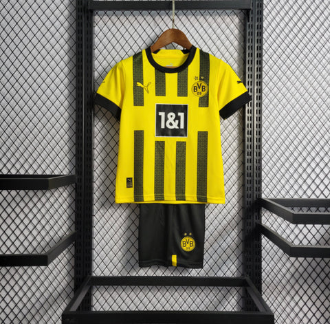 Kit Infantil Borussia Dortmund 22/23 Puma - Amarelo - Vilas Store