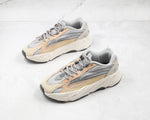 Tênis Adidas Yeezy Boost 700 V2 Cream - Vilas Store