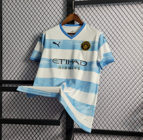 Camisa Manchester City Comemorativa 22/23 Puma - Azul - Vilas Store