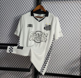 Camisa Santos Charlie Brown Jr. Umbro - Branca - Vilas Store