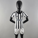 Kit Infantil Juventus 22/23 Adidas - Branco e Preto - Vilas Store